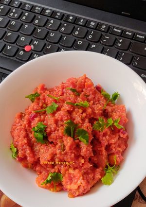 A picture of Beetroot Masala Daliya.