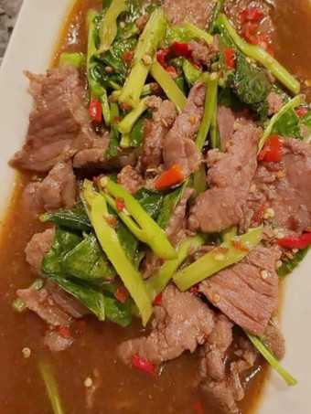 Resep Kangkung Cah Daging yang Enak