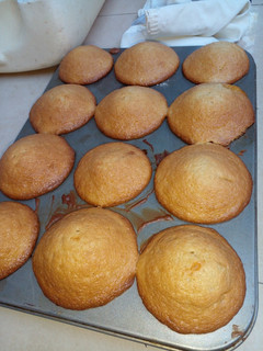 Una foto de Muffins de manzana, dulce de batata, dulce de membrillo 🥧