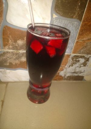 A picture of Zobo.