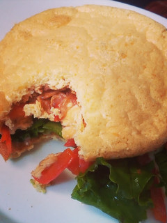 Una foto de Pan keto sin harina para sándwich