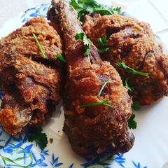 A picture of Fried Chicken.