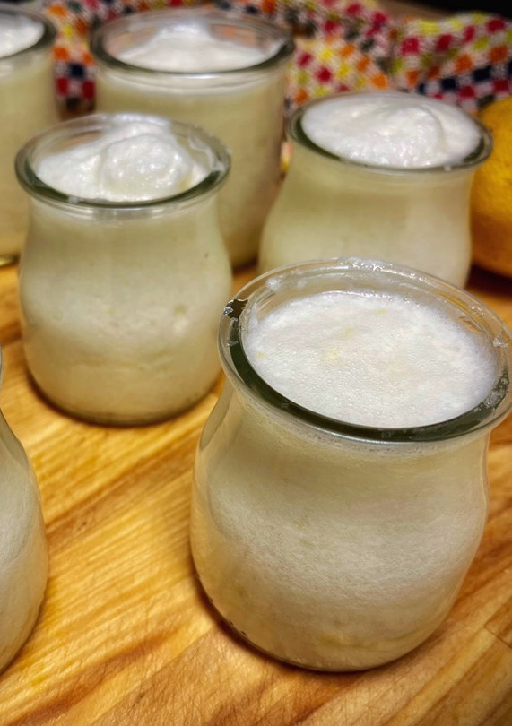 Una foto de Mousse de limón