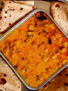 બેસન ગટ્ટા નું શાક (Besan Gatta Shak Recipe In Gujarati) રેસીપી મુખ્ય ફોટો