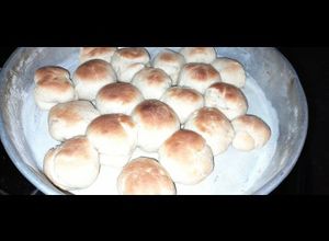 Una foto de Pancitos caseros para disfrutarlos como vos quieras!🤗😋