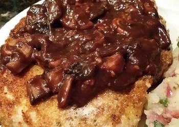 Easiest Way to Recipe Yummy Brads schnitzel with red wine and mushroom gravy