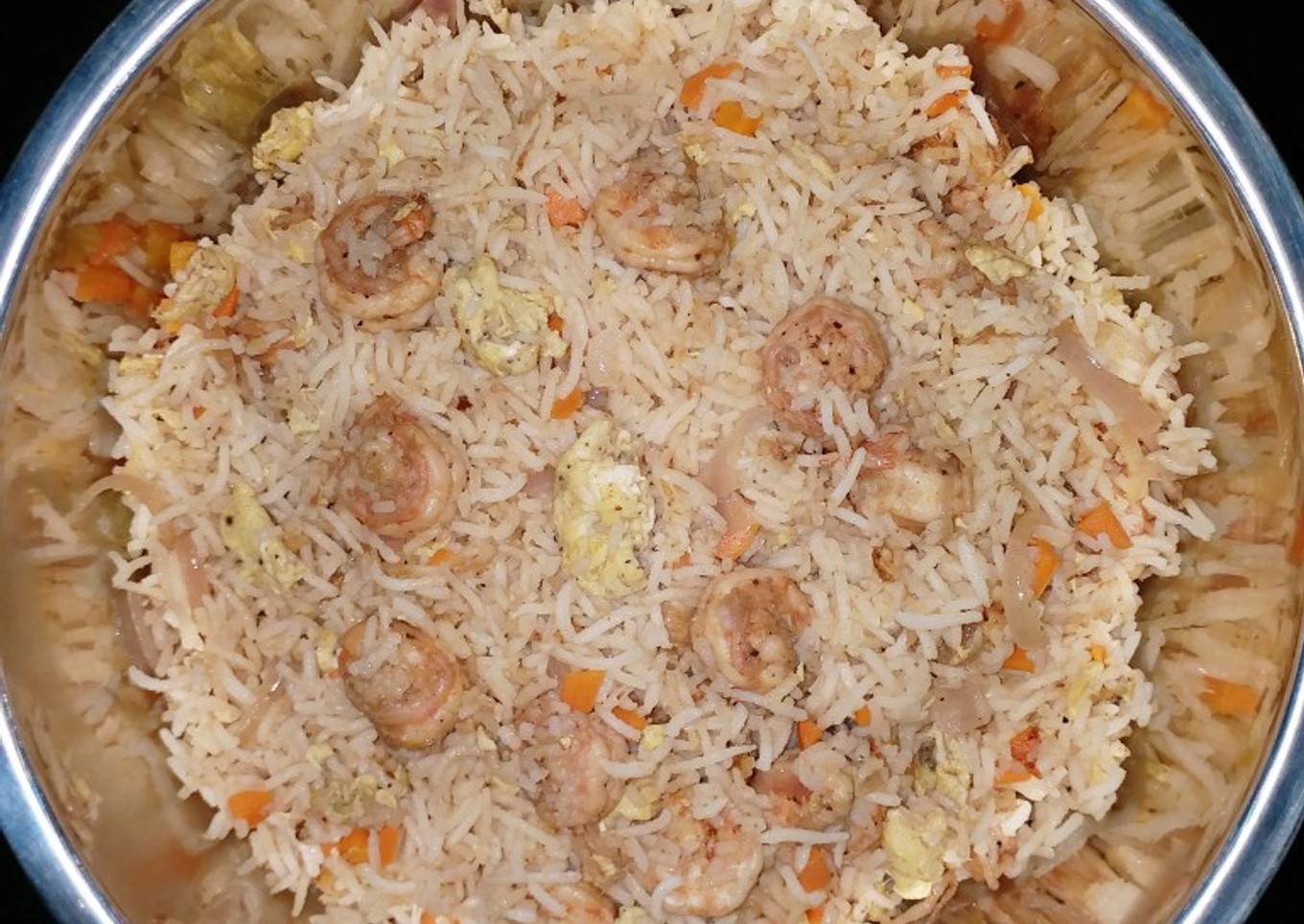 Fried rice with shrimp