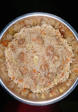 A picture of Prawn fried rice.