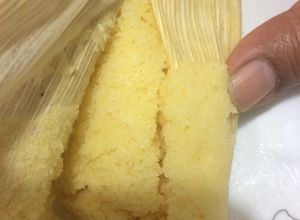 Una foto de Tamales canarios