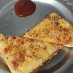 A picture of Bread pizza.