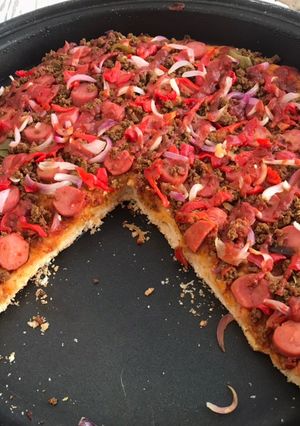 A picture of No-Cheese Pizza.