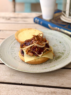 Una foto de Hamburguesa barbacoa con pulled pork express