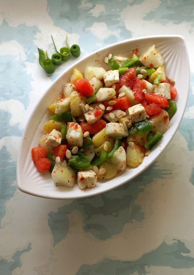A picture of Cucumber 🥒 Salad 🥗.