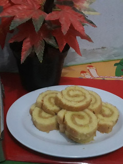Foto resep Peanut Butter Fluffy Roll Cake