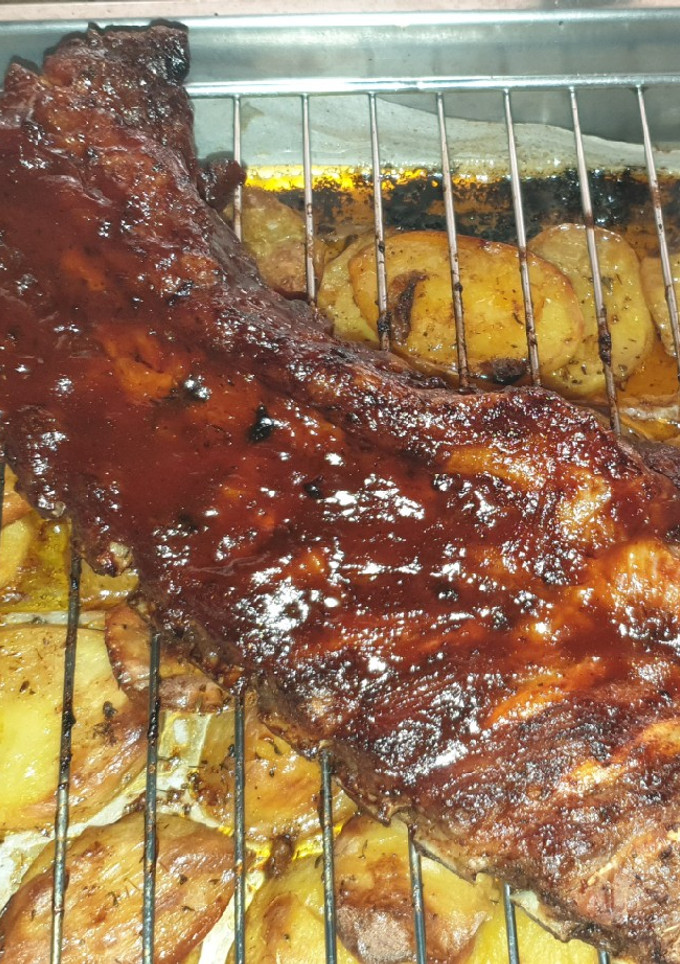 Una foto de Costillar a baja t°en salsa barbacoa