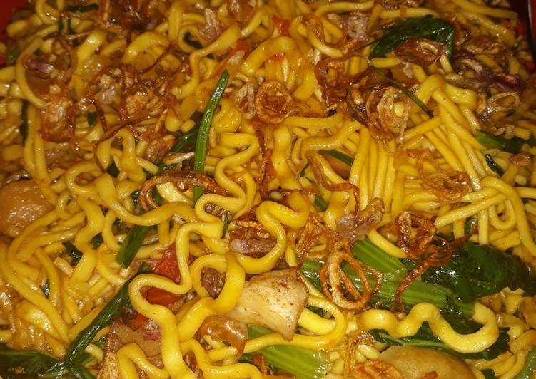 Langkah mengolah Mie Goreng Jawa Komplit nikmat