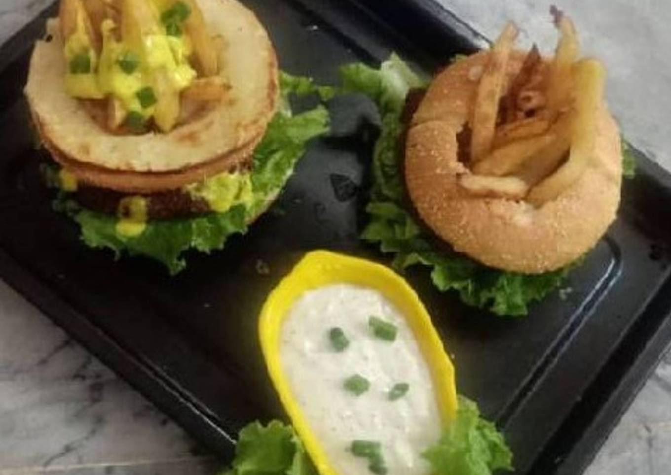 Lettuce ðŸ¥¬ Green donut burger ðŸ”ðŸ’š