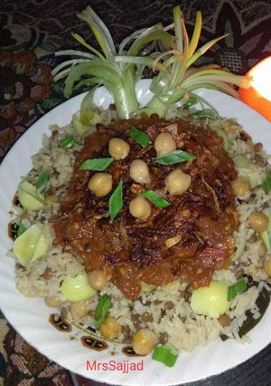 A picture of Koshari.