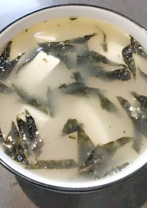A picture of Tofu Soup.