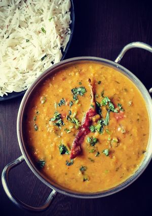 A picture of Restaurant style dal fry.