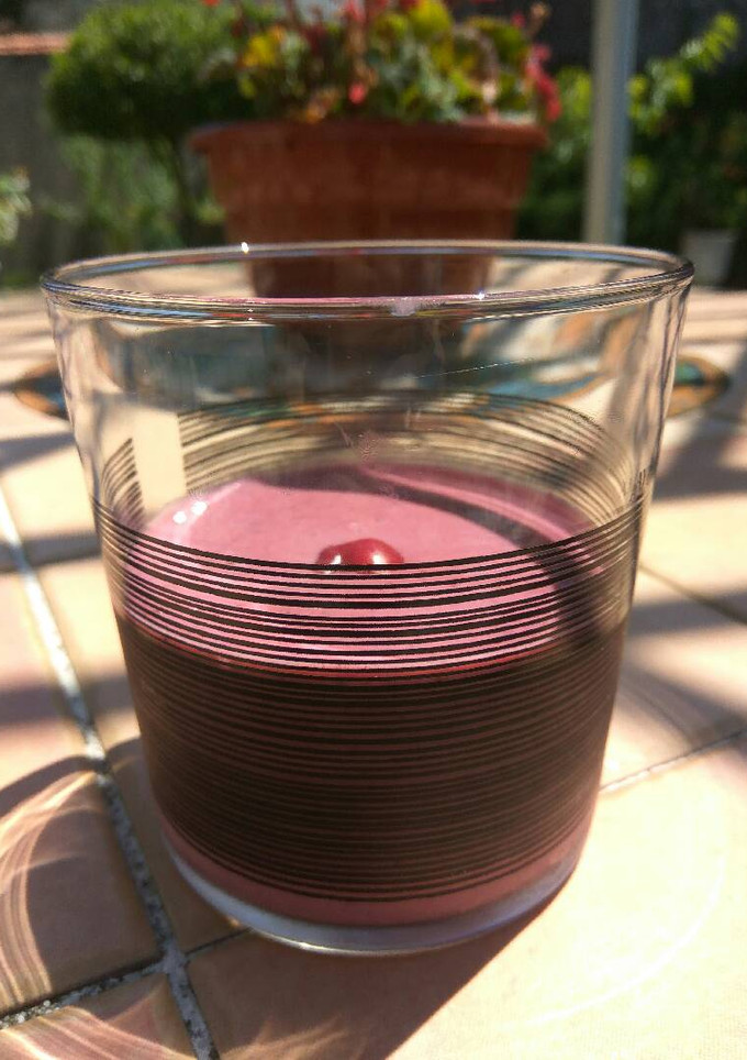 Una foto de Batido frutos del bosque con avena