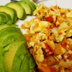 A picture of Fried Eggs and Avocado.