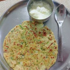 A picture of Sprouts Paratha.