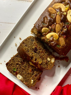 A picture of Plum Cake.