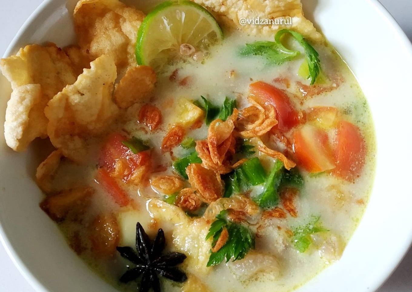 Soto kuning kikil (fiber cream)