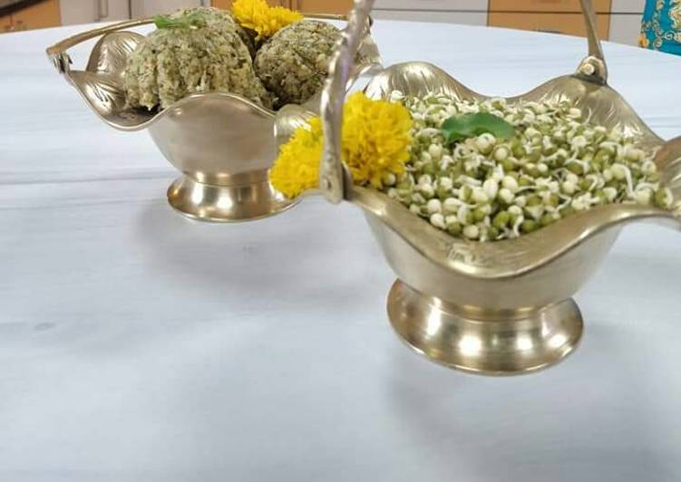 Recipe of Speedy Moong sprouts laddu
