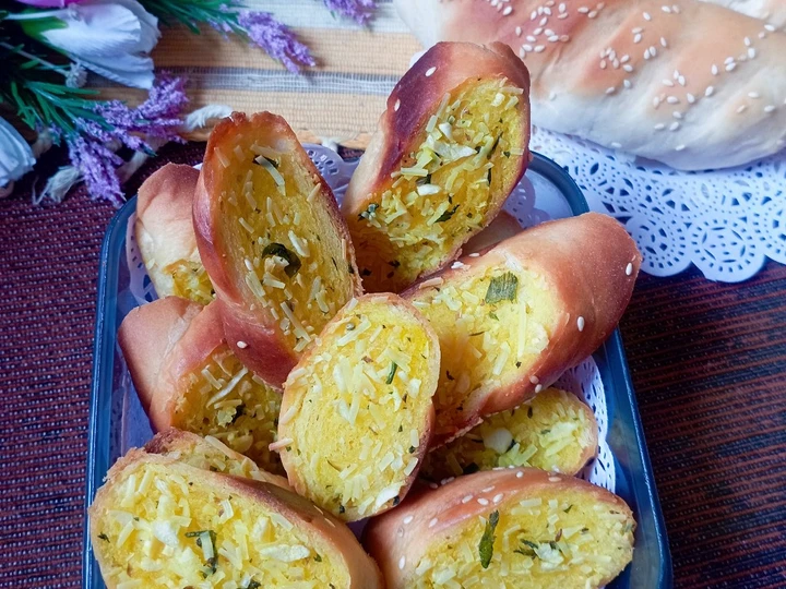 Langkah Gampang Membikin Resep Garlic Cheese Bread yang Lezat Sekali Anti Ribet, Uenak Banget