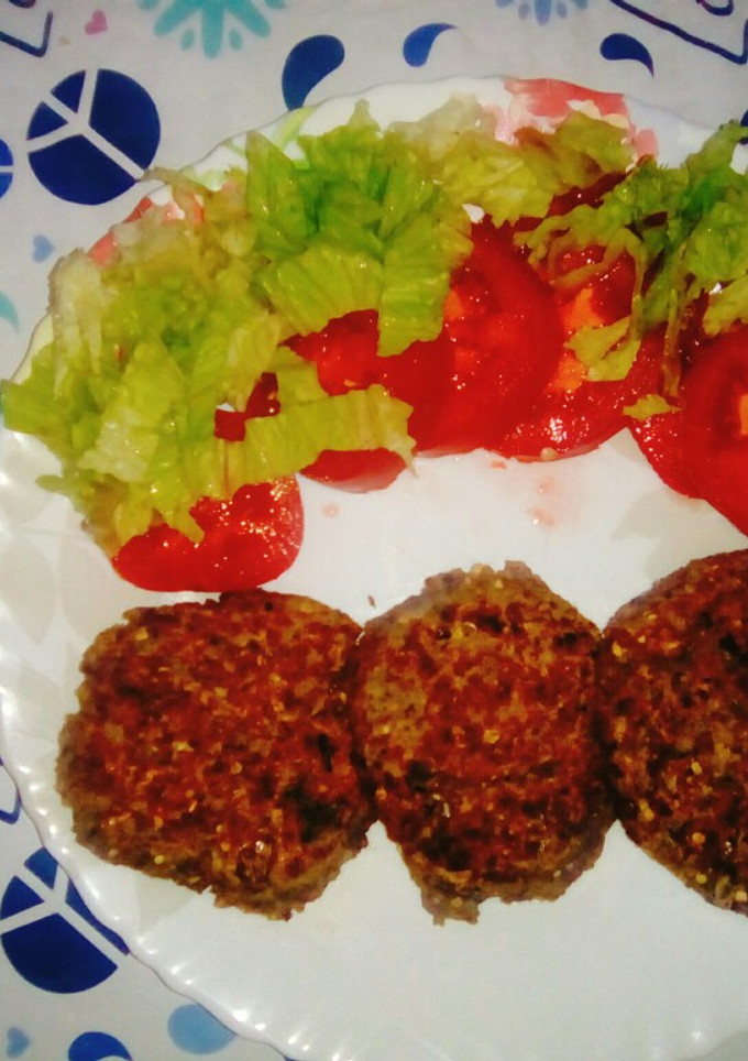 Una foto de Hamburguesa de berenjena, arroz y lenteja