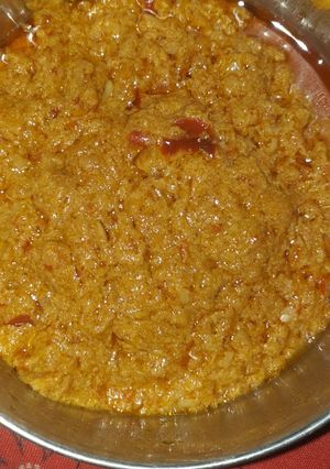 A picture of Raw mango chutney.