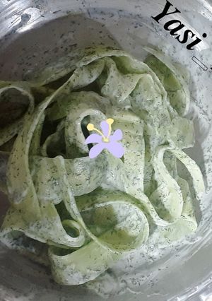 عکسی از دستور سالاد خیار خامه ای🥗رژیمی|ترند