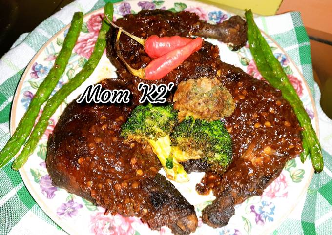 AYAM BAKAR MOM 'K2'