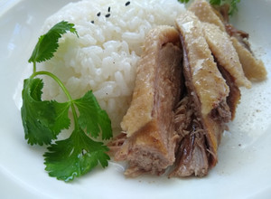 【大同電鍋料理】古早味鴨肉鴨油飯 的食譜成品照片