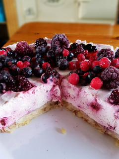 A picture of Keto Berry Cheesecake.