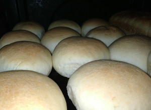 Una foto de Pan de papa, especial para hamburguesas!
