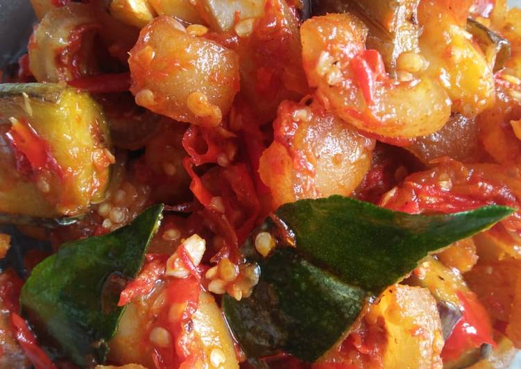 Cara mudah memasak Balado kikil 🐄 + terong 🍆, Enak Banget