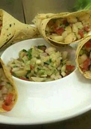 A picture of Papad Cone Chaat.