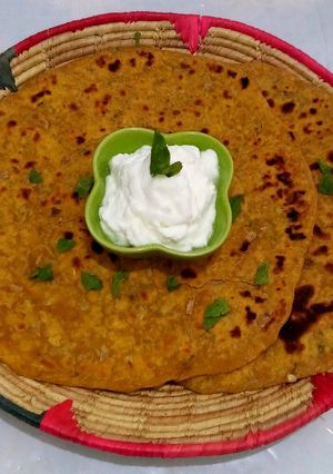 A picture of Leftover daal paratha.