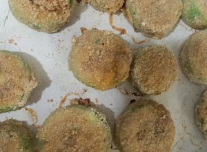 Una foto de Lonchas de Zucchini Rellenos de Chorizo
