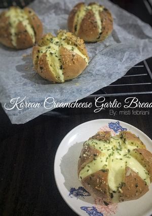 Foto resep Korean creamcheese garlic bread (plain bun only)
