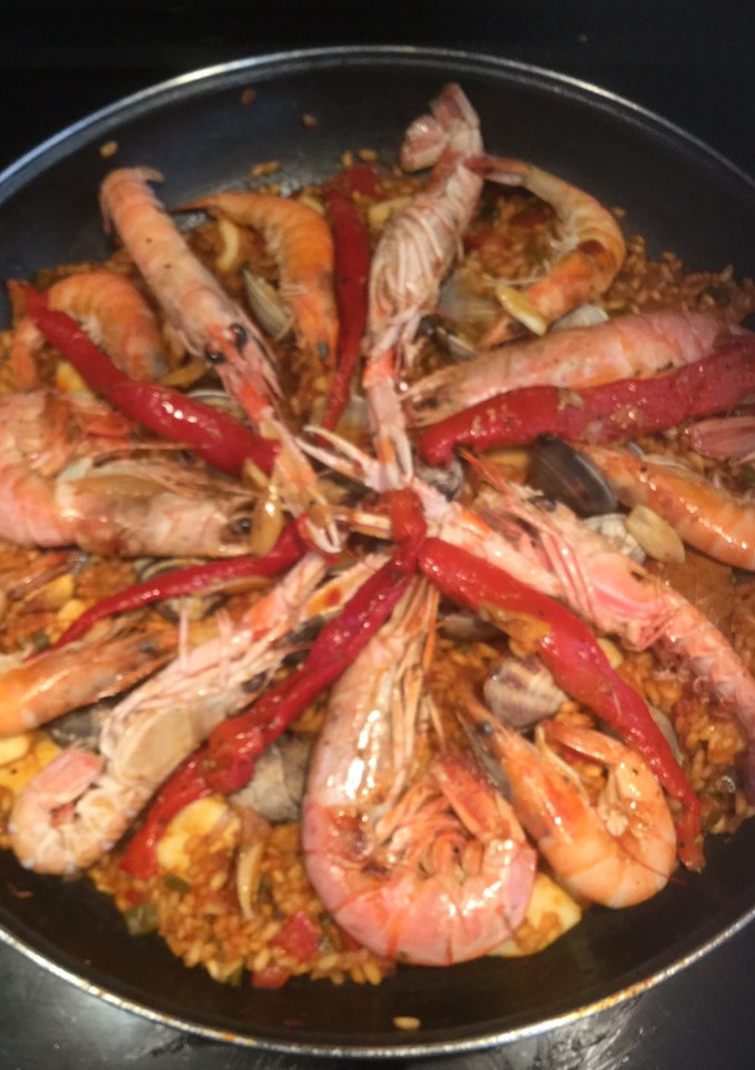 Una foto de Paella