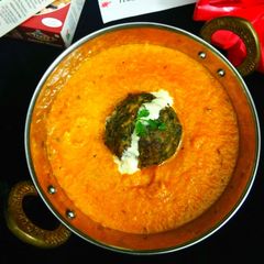 A picture of Spinach Cheese Kofta Curry.