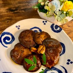 Butter Soy Sauce Shiitake Mushroom A picture of Butter Soy Sauce Shiitake Mushroom.