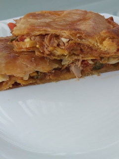 Una foto de Empanada de atún