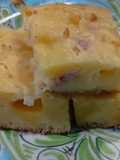 Torta de cebolla con queso y salame