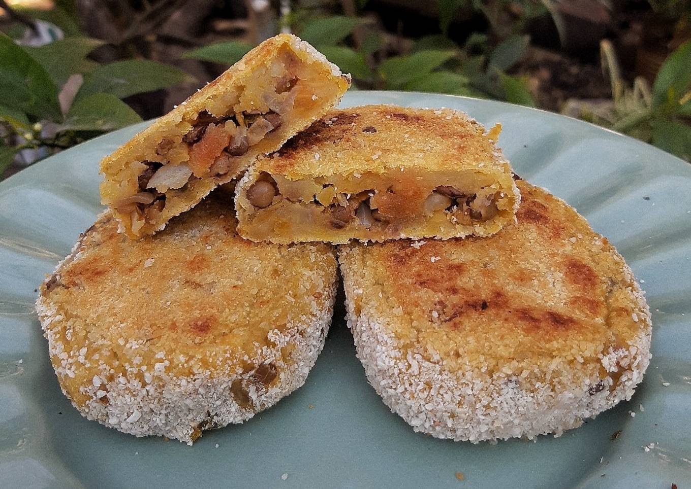 Croquetas de papa y batata rellenas con lentejas
