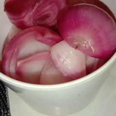 A picture of Vinegar onion.